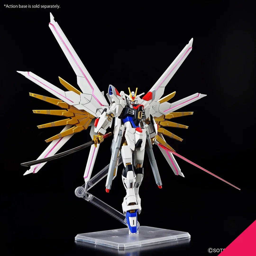 HG 1/144 Mighty Strike Freedom Gundam