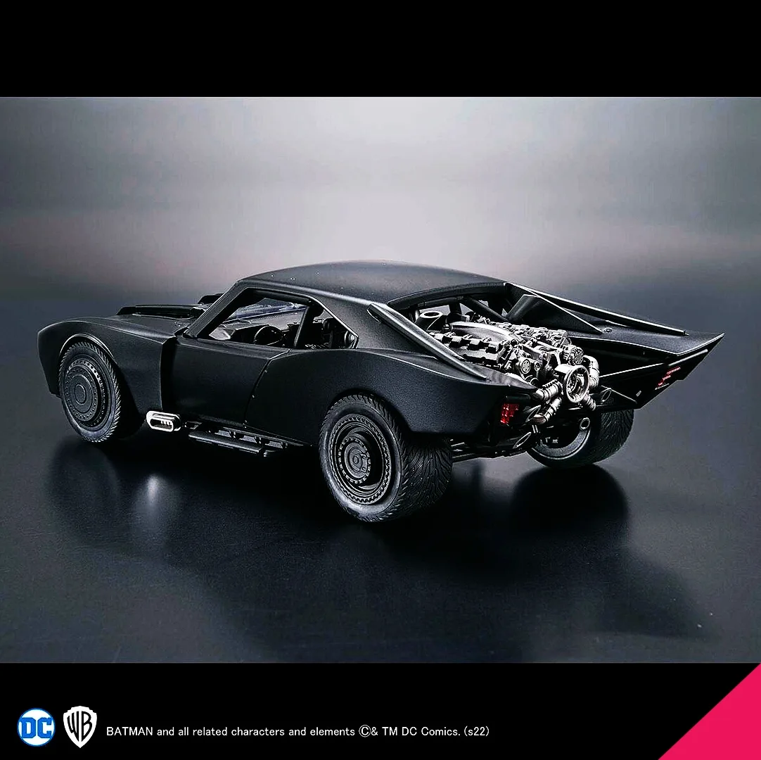 BANDAI SCALE MODEL KIT BATMOBILE (The Batman Ver.) - Image 3