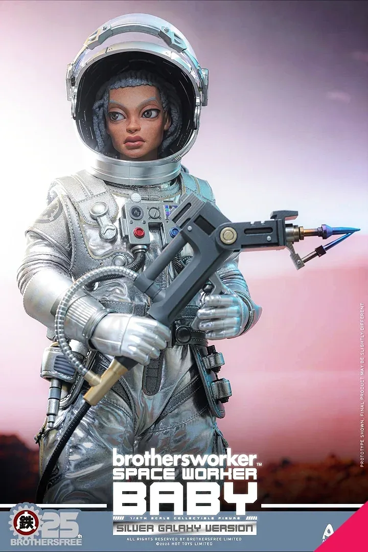 Hot Toys AMC041 Brothersfree x Hot Toys 1/6th scale Space Worker Baby (Brothersfree 25th Silver Galaxy Version) Collectible Figure - Image 2